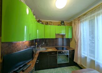 Продам 3-комнатную квартиру, 59.2 м2, Москва, улица Рокотова, 3к2, метро Новоясеневская