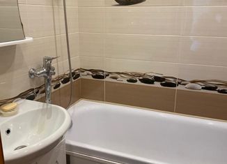 Продается 2-ком. квартира, 51.6 м2, Нижний Тагил, Алтайская улица, 31