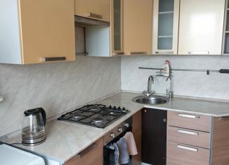 Продам 2-комнатную квартиру, 45 м2, Санкт-Петербург, проспект Большевиков, 21