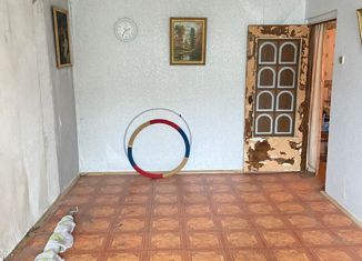 Продается 2-ком. квартира, 52 м2, Арсеньев, улица Ломоносова, 76