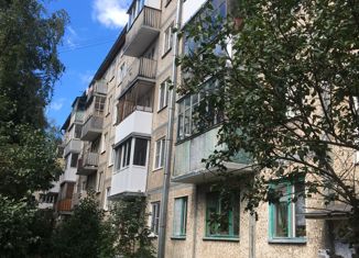 Продаю 2-комнатную квартиру, 42.7 м2, Псков, Гражданская улица, 15А