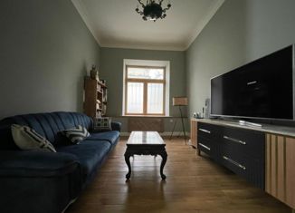 Продажа 2-комнатной квартиры, 62 м2, Москва, Малый Казённый переулок, 10, станция Курская