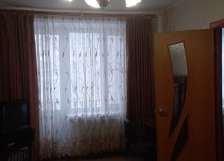 Сдача в аренду двухкомнатной квартиры, 44 м2, Гатчина, улица Радищева, 11