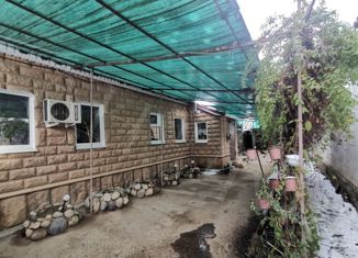 Продаю дом, 74 м2, Будённовск, Революционная улица