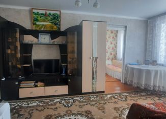 Продам 2-ком. квартиру, 42 м2, Бирск, улица Вострецова, 52А