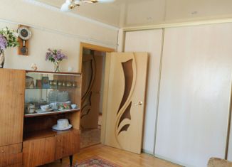 Продажа 3-комнатной квартиры, 52 м2, село Шипуново, Комсомольский проспект, 60