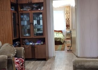 Продажа 2-ком. квартиры, 45 м2, Чайковский, Строительная улица, 6