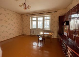 Продам двухкомнатную квартиру, 53.1 м2, Нытва, улица Карла Маркса, 92