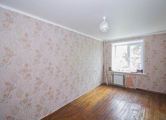 Продаю трехкомнатную квартиру, 64.6 м2, Курская область, улица Менделеева, 36