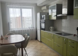 Продажа трехкомнатной квартиры, 85 м2, Калужская область, проспект Ленина, 203
