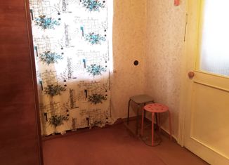 Продается 2-комнатная квартира, 29 м2, Омск, Деповская улица, 11, Ленинский округ