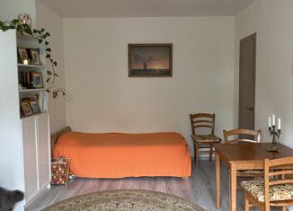 Продается 2-комнатная квартира, 43 м2, Екатеринбург, проспект Ленина, 62к8, проспект Ленина