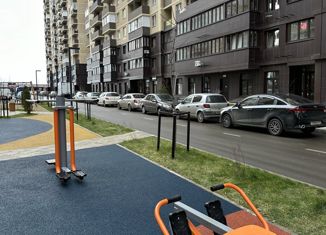 Продаю квартиру студию, 25 м2, Краснодар, улица имени Героя Ростовского, 8к3, ЖК Ракурс