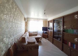 Продам трехкомнатную квартиру, 64 м2, Дагестан, проспект Имама Шамиля, 18