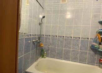 Продам 2-комнатную квартиру, 49.3 м2, Менделеевск, улица Тукая, 10