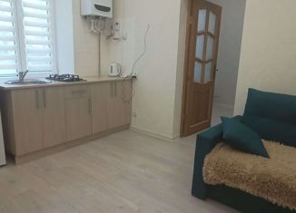 Продам 2-ком. квартиру, 50 м2, Черняховск, Садовая улица, 31