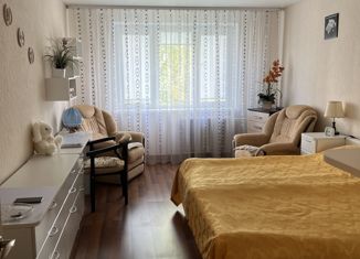 Продаю однокомнатную квартиру, 34.3 м2, Пикалёво, улица Горняков, 4