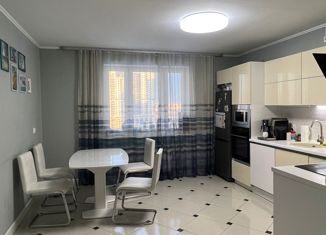 Продается трехкомнатная квартира, 92 м2, Екатеринбург, улица Репина, 68, ЖК Прекрасный