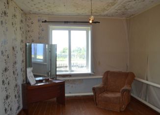 3-ком. квартира на продажу, 42 м2, село Кормежка, улица Чапаева, 17