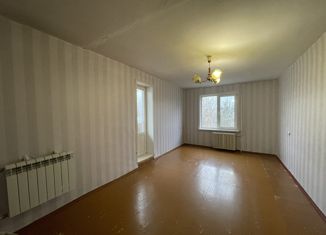 Продается однокомнатная квартира, 34 м2, поселок Юго-Камский, Советская улица, 118