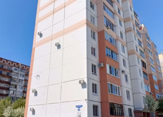 Продам двухкомнатную квартиру, 56.5 м2, Омская область, улица Гуртьева, 35