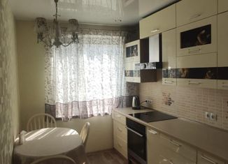 Продается 2-комнатная квартира, 50.2 м2, Мурманск, улица Свердлова, 42к3, Ленинский округ