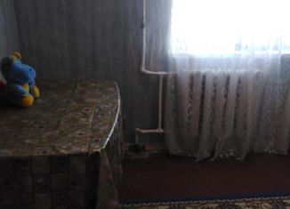 Продам 3-ком. квартиру, 45 м2, Кабардино-Балкариия, Парковая улица, 2