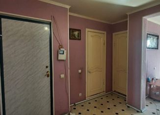 Продажа 3-комнатной квартиры, 69.2 м2, Нижнекамск, улица Менделеева, 17