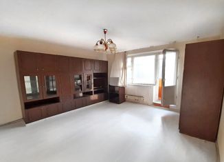 Продам 1-комнатную квартиру, 39.1 м2, Москва, улица Маршала Захарова, 18к1, метро Царицыно