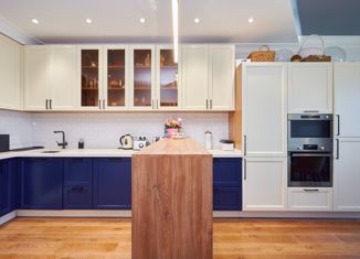 Продам трехкомнатную квартиру, 126 м2, Краснодар, бульвар Клары Лучко, 14к1, ЖК Новый город