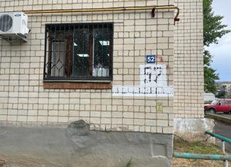 Продам 2-комнатную квартиру, 60.6 м2, поселок Светлый, Промышленная улица, 52