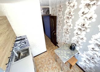 Продается трехкомнатная квартира, 61.9 м2, Петропавловск-Камчатский, Дальняя улица, 40, микрорайон Кирпичики