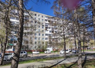 Продается трехкомнатная квартира, 58.8 м2, Омск, Моторная улица, 8