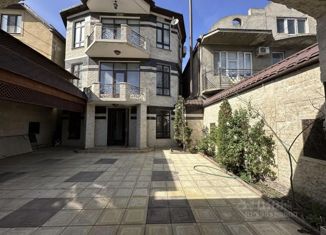 Продается дом, 300 м2, Дагестан, улица Магомета Гаджиева