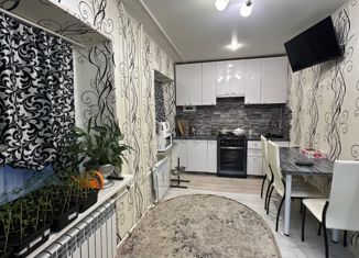 Продам 2-комнатную квартиру, 44 м2, Брянск, улица Красных Партизан, 11, Фокинский район