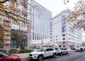 Продается трехкомнатная квартира, 107 м2, Краснодар, улица Строителей, 21к3, улица Строителей
