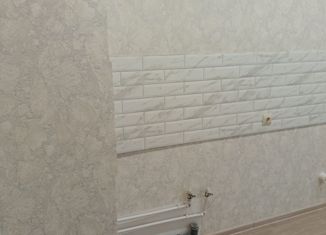 Продается 1-комнатная квартира, 38.1 м2, Новочебоксарск, улица Семёнова, 2А