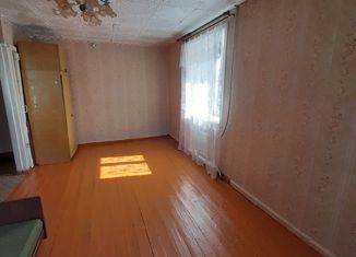 Продам 1-ком. квартиру, 27 м2, Черемхово, улица Ленина, 1