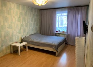 Продажа 2-комнатной квартиры, 51.3 м2, Екатеринбург, Армавирская улица, 17, Армавирская улица