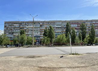 Продажа 2-комнатной квартиры, 49.6 м2, Камышин, улица Базарова, 160