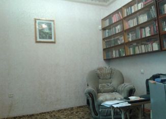 Трехкомнатная квартира в аренду, 84 м2, Свердловская область, Первомайская улица, 43
