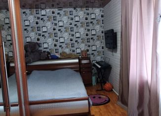 3-ком. квартира на продажу, 74 м2, рабочий посёлок Колывань, улица Карла Маркса, 100