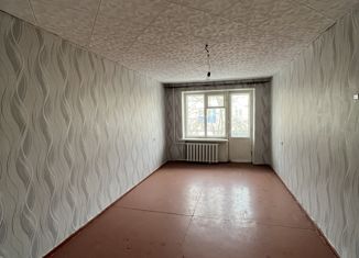 2-комнатная квартира на продажу, 45 м2, Азов, Инзенская улица, 7В