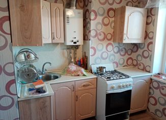 Продам 1-комнатную квартиру, 31.8 м2, поселок городского типа Мирный, Пионерская улица, 3