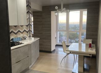 Продается трехкомнатная квартира, 72 м2, Энгельс, Кожевенная улица, 12