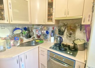 Продажа 2-ком. квартиры, 40 м2, Москва, Нагатинская набережная, 14к3, метро Коломенская