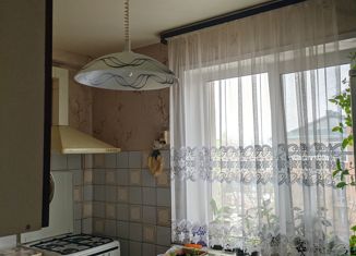 Продам 2-ком. квартиру, 44 м2, Вологодская область, Пролетарская улица, 33