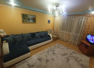 Продается трехкомнатная квартира, 68 м2, Альметьевск, улица Бигаш, 125