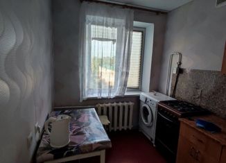 Продам 1-ком. квартиру, 30 м2, Омск, Коммунальная улица, 9/2, Советский округ