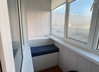 Продажа трехкомнатной квартиры, 73 м2, поселок городского типа Кугеси, улица Карла Маркса, 110